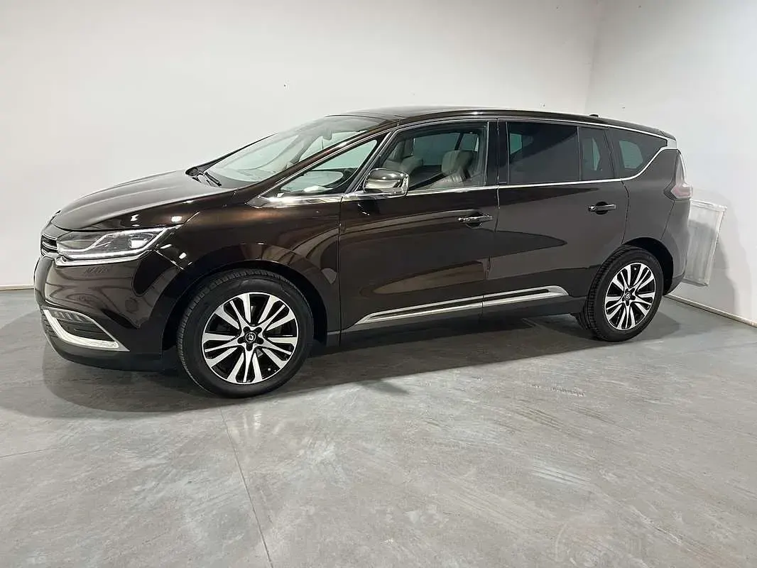 Usado Renault Espace Initiale Paris 160 CV (117 kW) 2016 Marrón Monovolumen