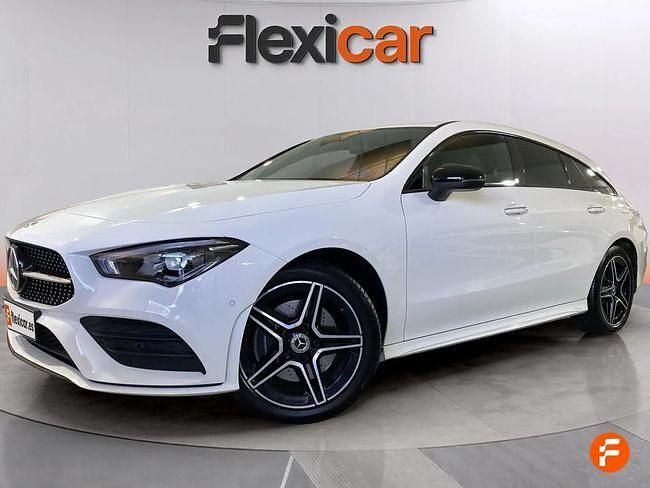 Usado Mercedes CLA250e Shooting Brake 218 CV (160 kW) 2021 Blanco Familiar