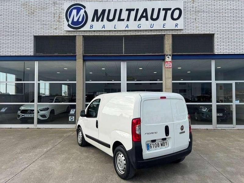 Usado Fiat Fiorino 95 CV (69 kW) 2022 Blanco Monovolumen