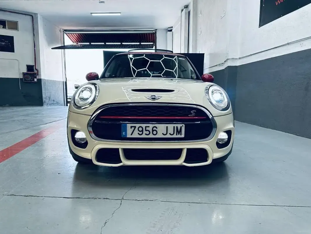 Usado Mini Cooper SD 170 CV (125 kW) 2016 Blanco Utilitario