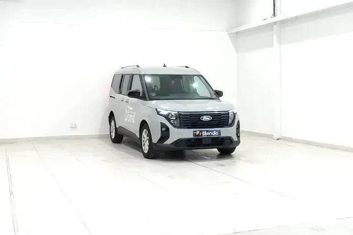 Usado Ford Tourneo Titanium 125 CV (91 kW) 2024