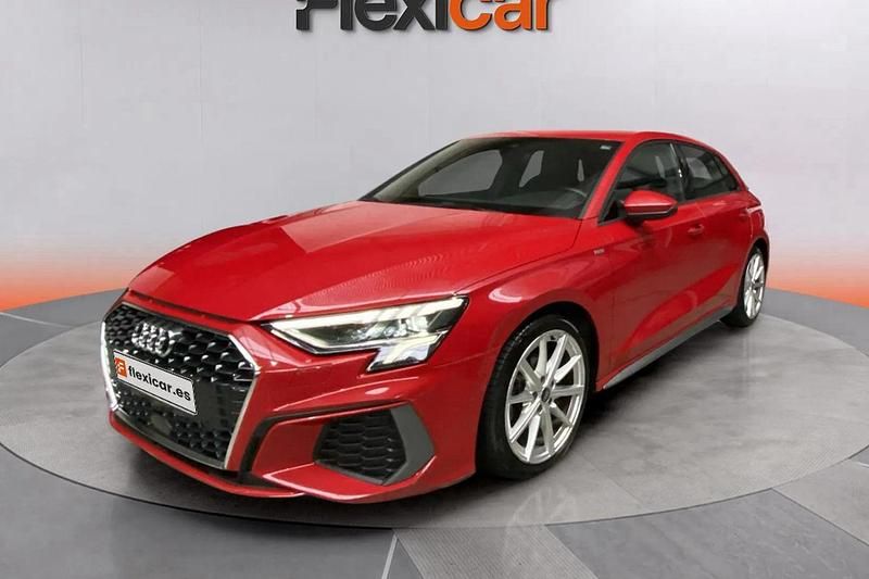 Usado Audi A3 S-Line 150 CV (110 kW) 2023 Rojo Berlina