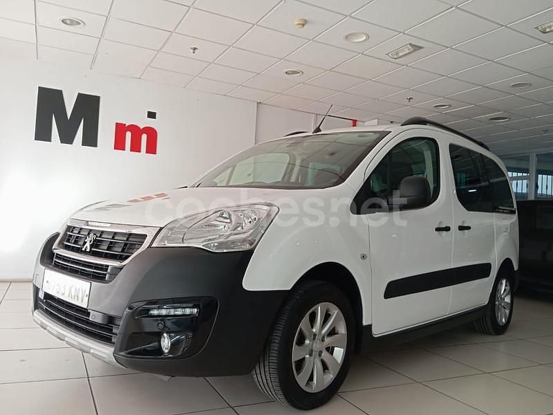 Usado Peugeot Partner Tepee Outdoor 110 CV (80 kW) 2018 Blanco Monovolumen