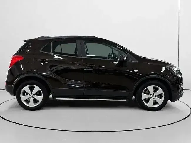 Usado Opel Mokka Selective 136 CV (100 kW) 2016 Marrón SUV