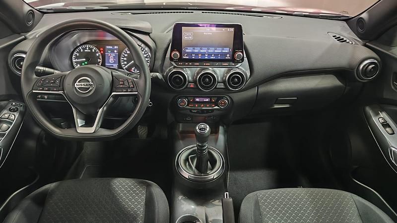 Usado Nissan Juke Acenta 114 CV (83 kW) 2021 Blanco SUV