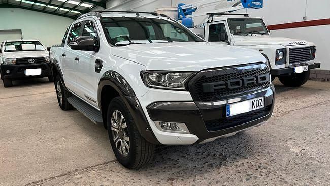 Usado Ford Ranger Wildtrack 200 CV (147 kW) 2017 Blanco Pickup/Camioneta