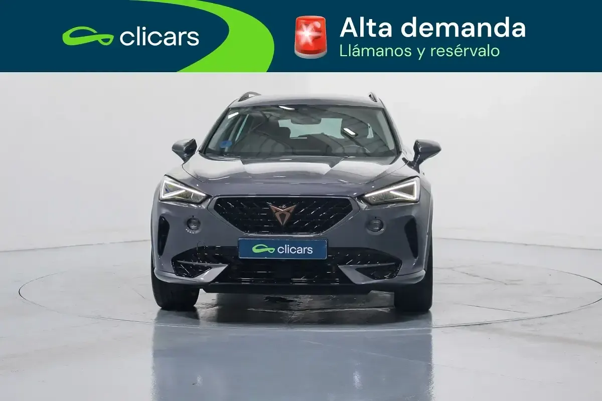 Usado Cupra Formentor 204 CV (150 kW) 2022 Gris / plata SUV