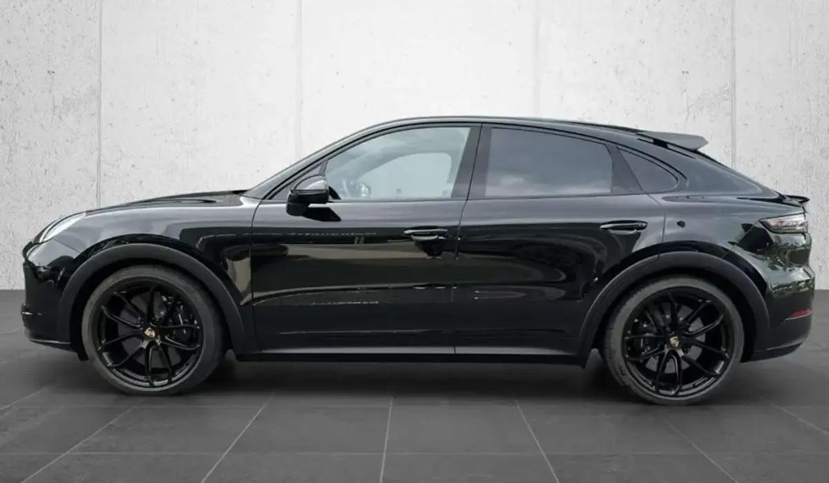 Usado Porsche Cayenne Turbo GT 640 CV (470 kW) 2023 Negro SUV