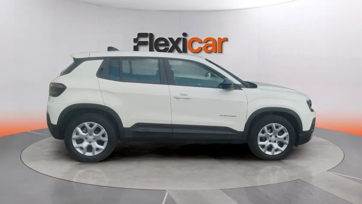 Usado Jeep Avenger 101 CV (74 kW) 2023 Blanco SUV