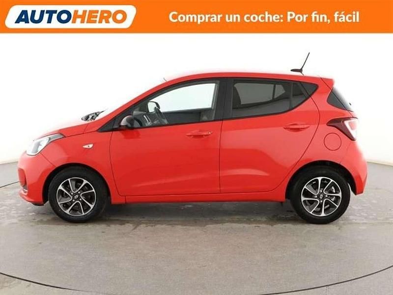 Usado Hyundai i10 Edition 87 CV (63 kW) 2019 Rojo Utilitario