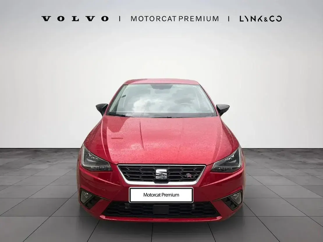 Usado Seat Ibiza FR 150 CV (110 kW) 2018 Rojo Utilitario