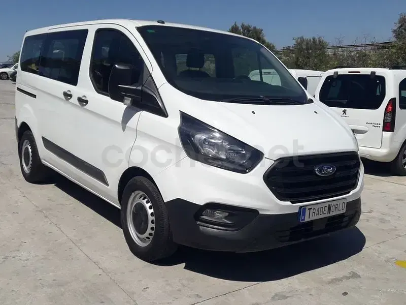 Usado Ford Transit Custom Nugget 130 CV (95 kW) 2021 Blanco Familiar