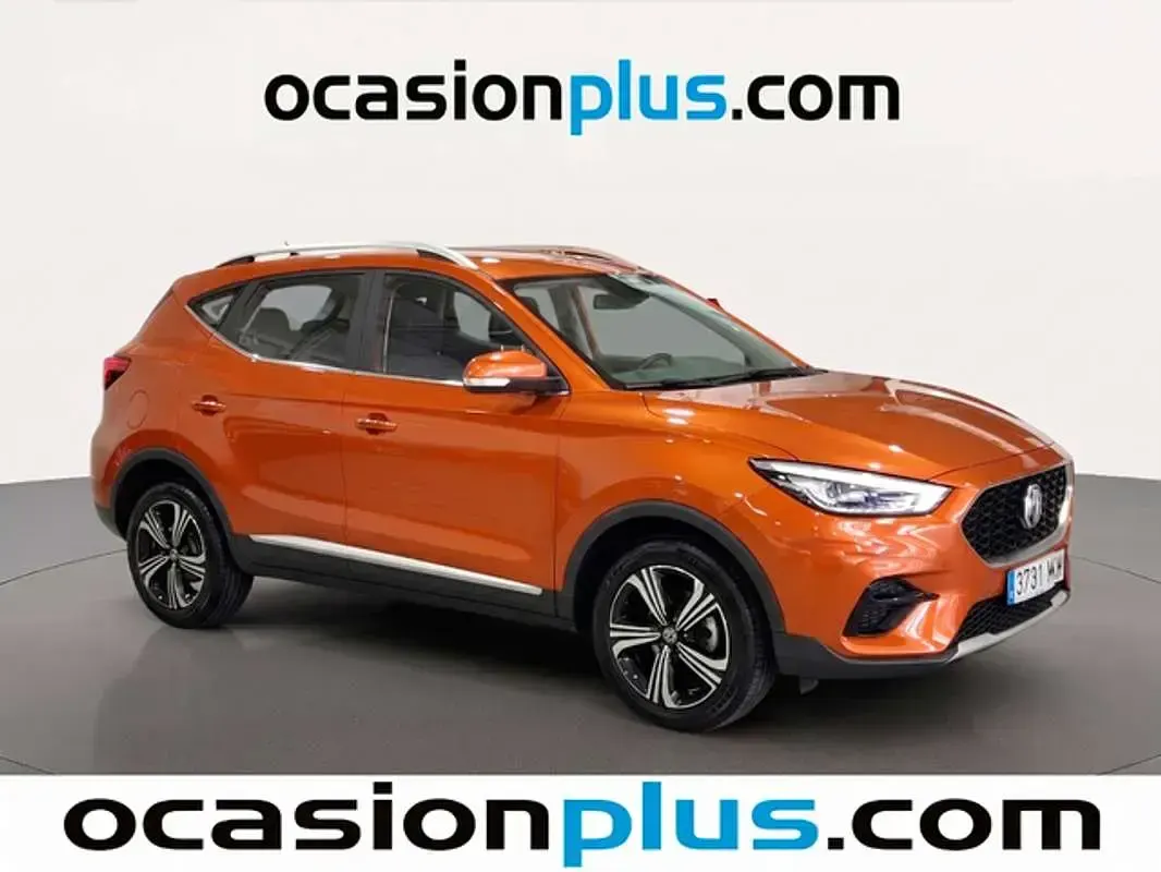 Usado MG ZS Comfort 106 HP (77 kW) 2023 Laranja SUV