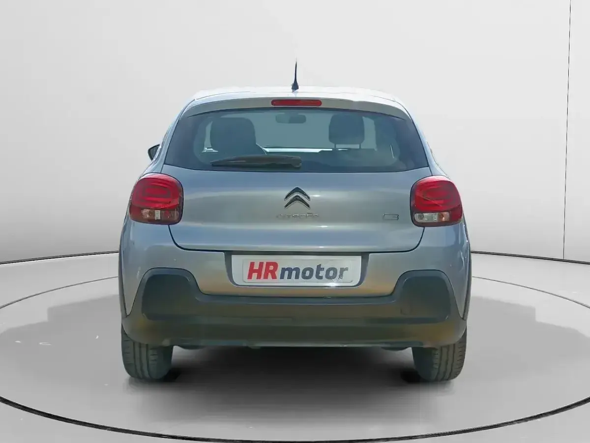 Usado Citroën C3 Feel 110 CV (80 kW) 2019 Gris Utilitario