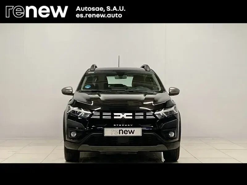 Begagnad Dacia Sandero Expression 101 HK (74 kW) 2023 Svart Sedan