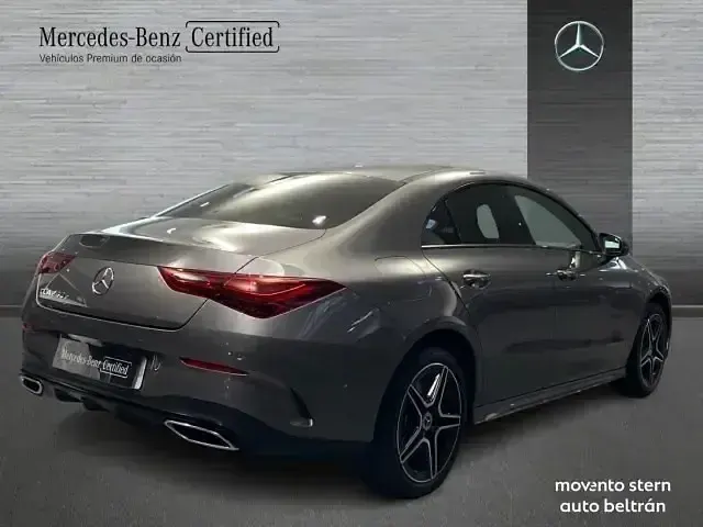 Usado Mercedes CLA250e 218 CV (160 kW) 2025 Gris Coupe