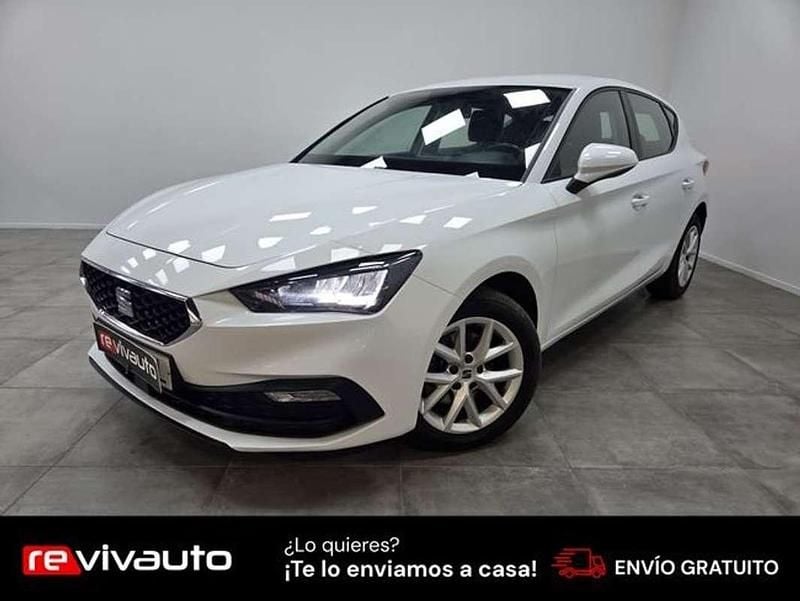 Usado Seat Leon Reference 90 CV (66 kW) 2022 Blanco Utilitario
