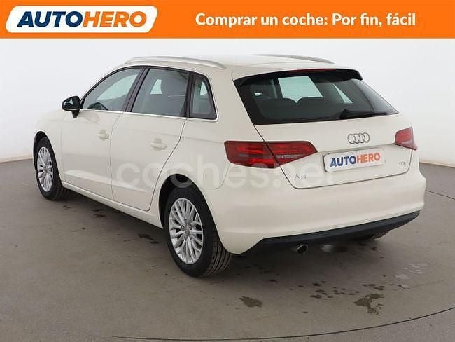 Käytetty Audi A3 Ambiente 110 HP (80 kW) 2013 Valkoinen Viistoperä