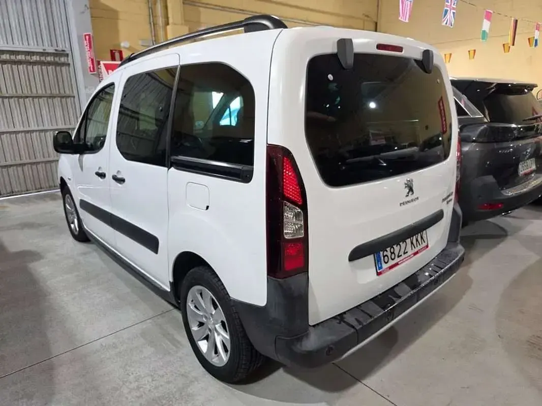 Usado Peugeot TePee 120 CV (88 kW) 2018 Blanco Van