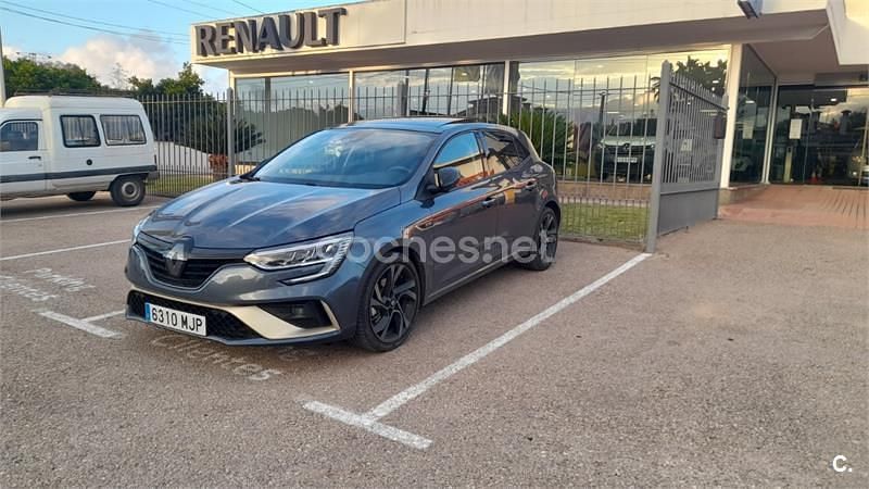 Usado Renault Megane E-Tech 160 CV (117 kW) 2023 Gris / plata Berlina