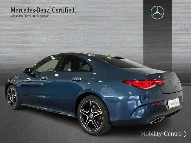 Usado Mercedes CLA250e 218 CV (160 kW) 2021 Azul denim Coupe
