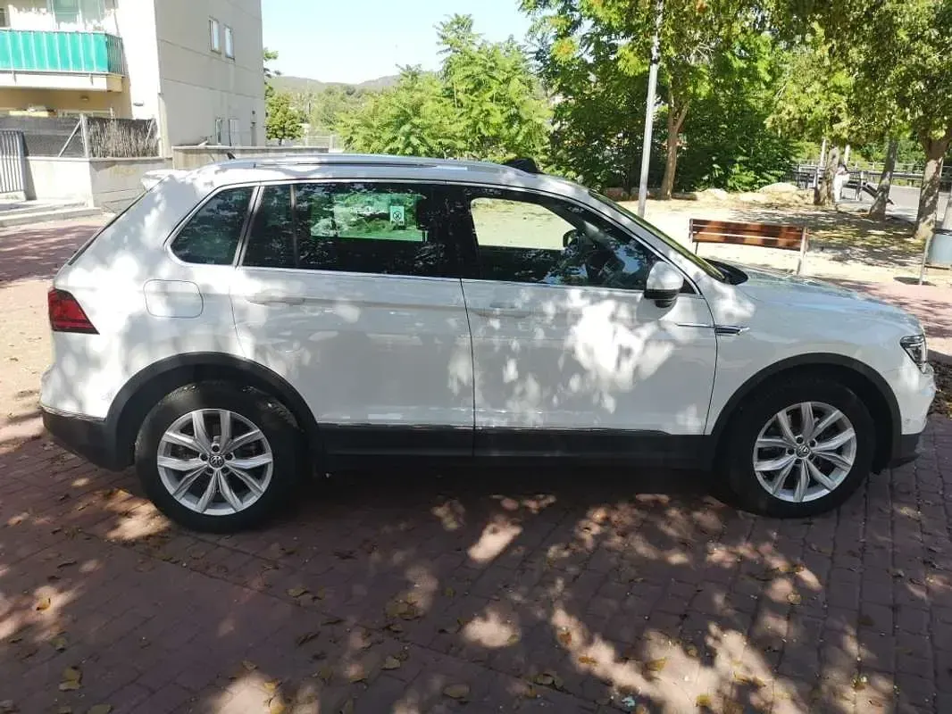 Usado VW Tiguan Sportline 190 CV (139 kW) 2017 Blanco SUV