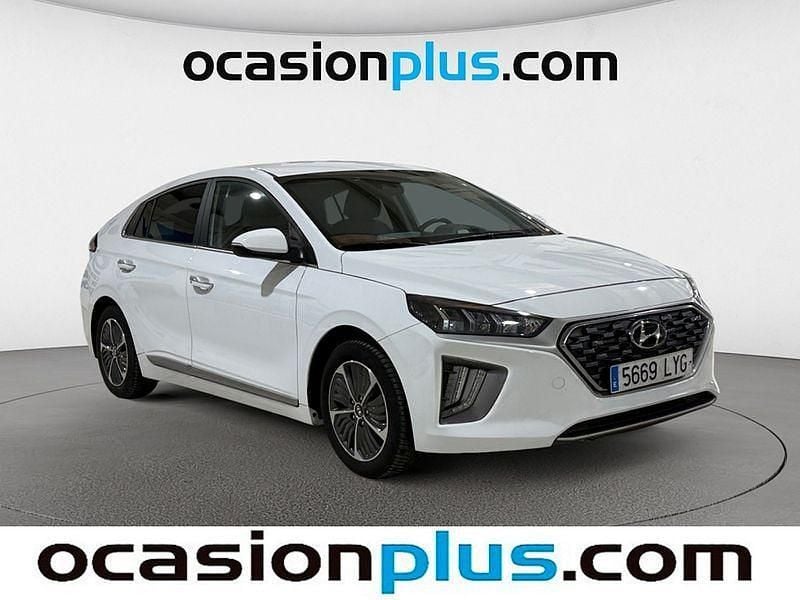 Usado Hyundai Ioniq 141 CV (103 kW) 2022 Blanco Utilitario