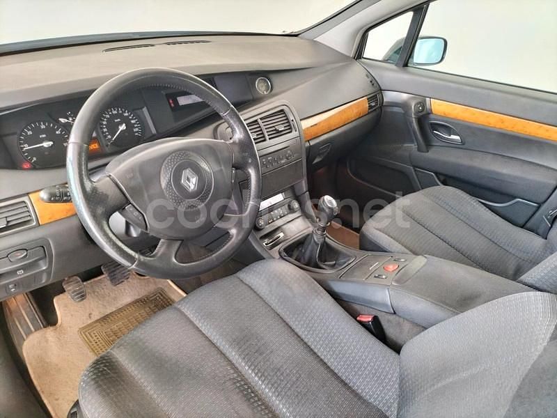 Usado Renault Vel Satis Privilege 150 CV (110 kW) 2004 Azul Utilitario