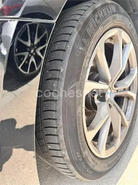 Usado BMW 318 150 CV (110 kW) 2019 Negro Berlina