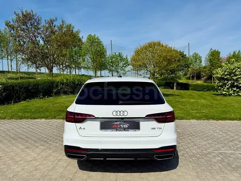 Usado Audi A4 Exclusive 163 CV (119 kW) 2021 Blanco Familiar