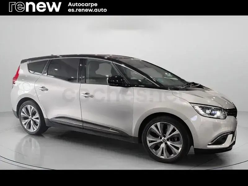 Usado Renault Grand Scénic IV Zen 160 CV (117 kW) 2019 Gris / plata Monovolumen
