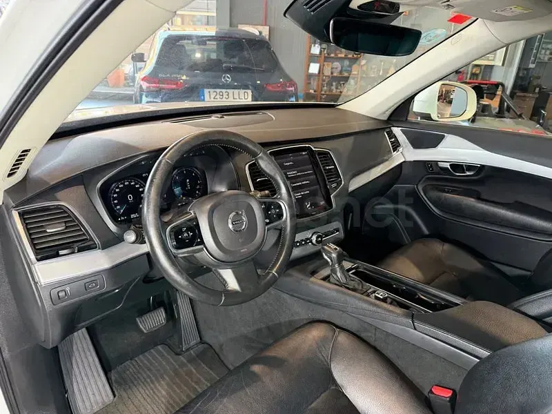 Usado Volvo XC90 Momentum 235 CV (172 kW) 2016 Blanco SUV