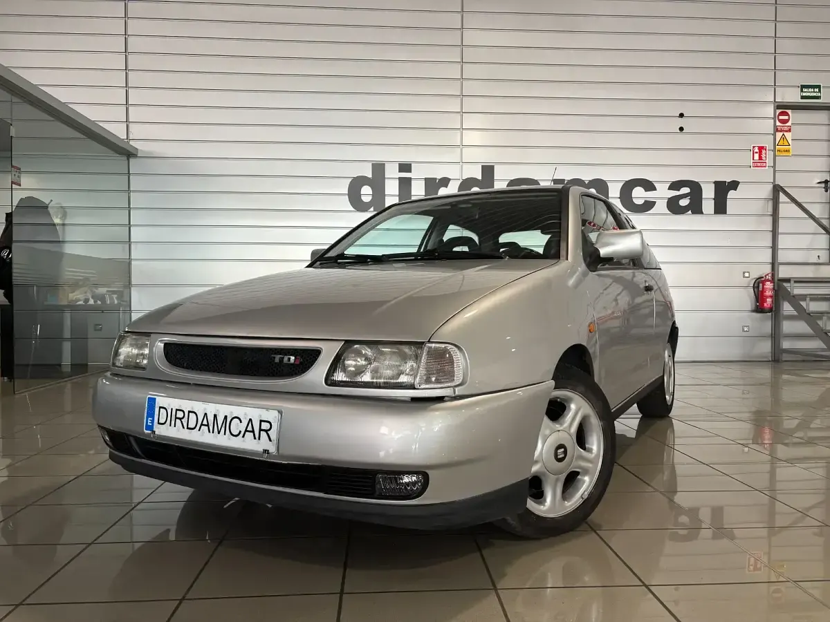 Usado Seat Ibiza 110 CV (80 kW) 1998 Utilitario