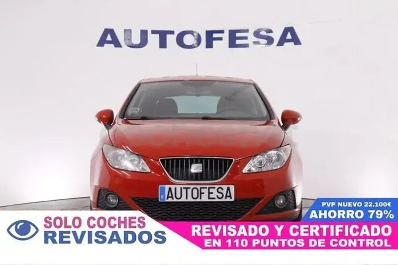 Usado Seat Ibiza SC Style 90 CV (66 kW) 2012 Rojo Utilitario