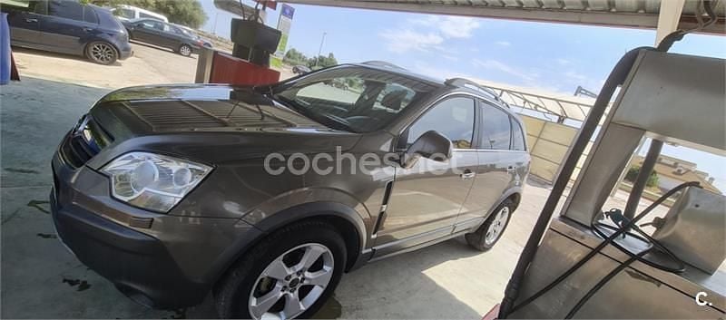 Usado Opel Antara Cosmo 150 CV (110 kW) 2008 Gris / plata SUV