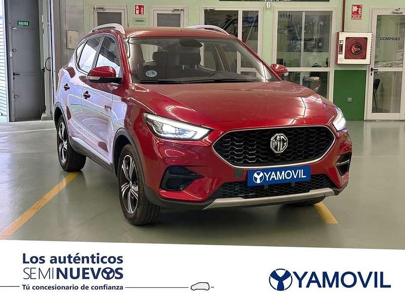 Usado MG ZS 177 CV (130 kW) 2022 Rojo Berlina