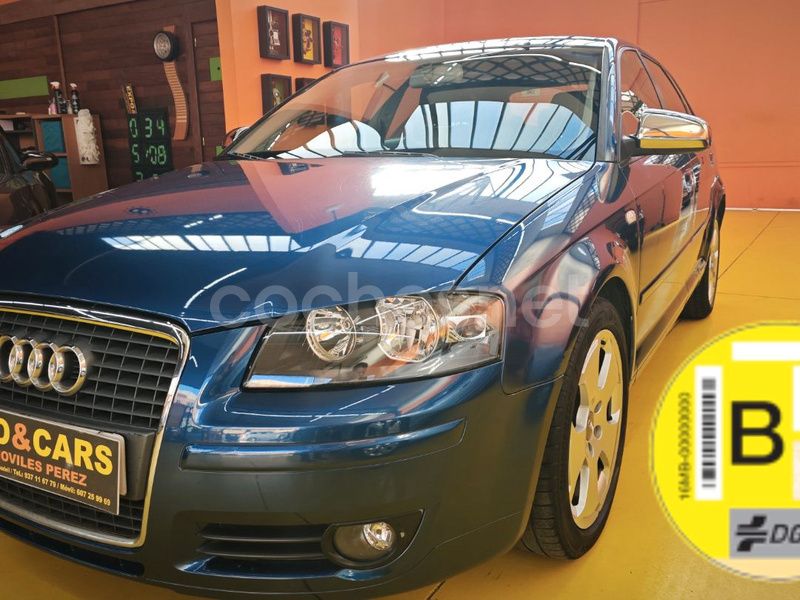 Azul Usado 2005 Audi A3 Sportback Ambiente Berlina | 5990 € (Precio justo) - Imagen 1/4