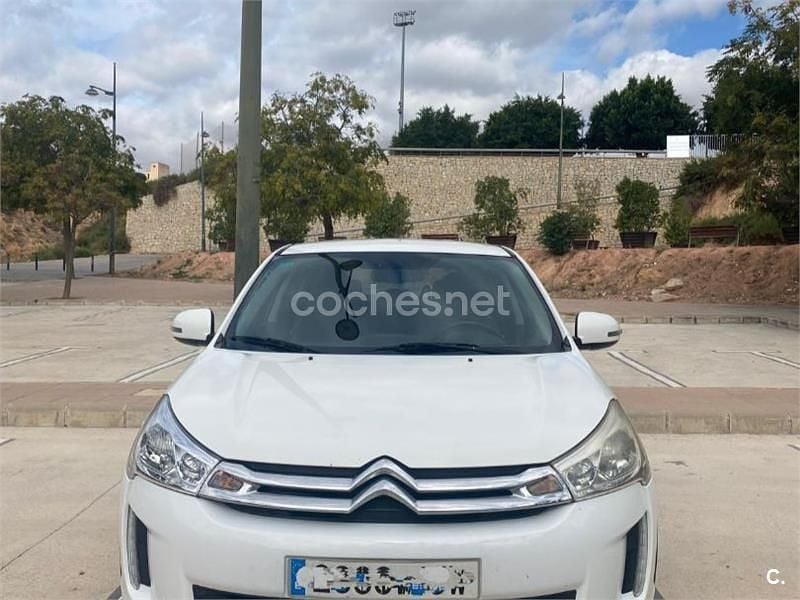 Blanco Usado 2015 Citroën C4 Aircross Start SUV | 6700 € (Precio justo) - Imagen 1/4