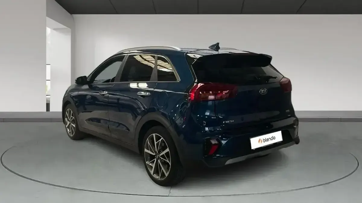 Usado Kia Niro 141 CV (103 kW) 2020 Azul SUV