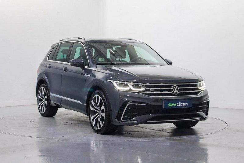 Usado VW Tiguan R-line 150 HP (110 kW) 2023 Branco SUV