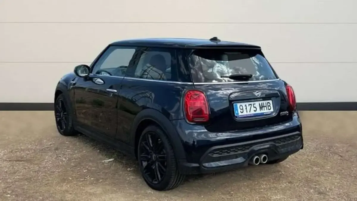 Usado Mini Cooper 178 CV (130 kW) 2023 Negro Utilitario