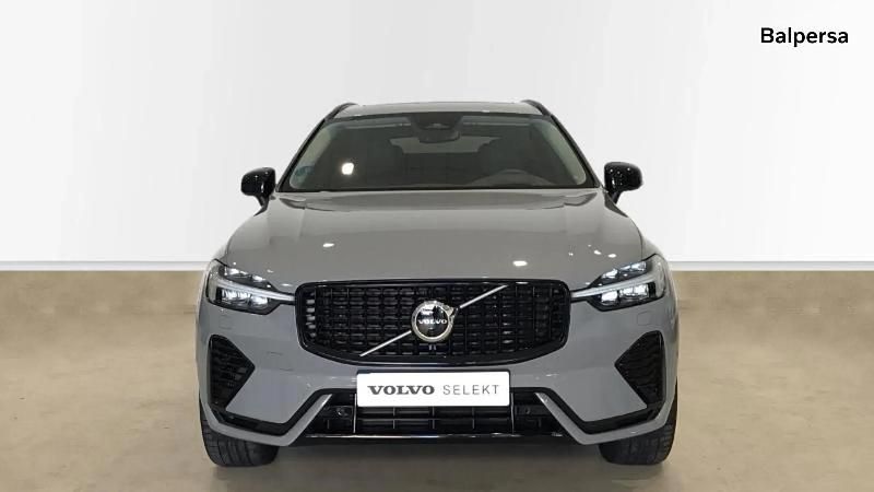 Usado Volvo XC60 Ultra 350 CV (257 kW) 2024 Gris/plata SUV