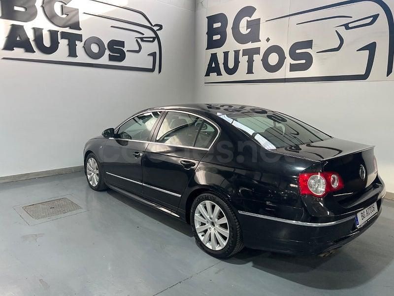 Usado VW Passat R-line 140 CV (102 kW) 2009 Negro Berlina