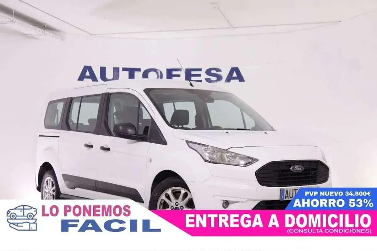Usado Ford Tourneo Trend 101 CV (74 kW) 2019 Blanco Familiar