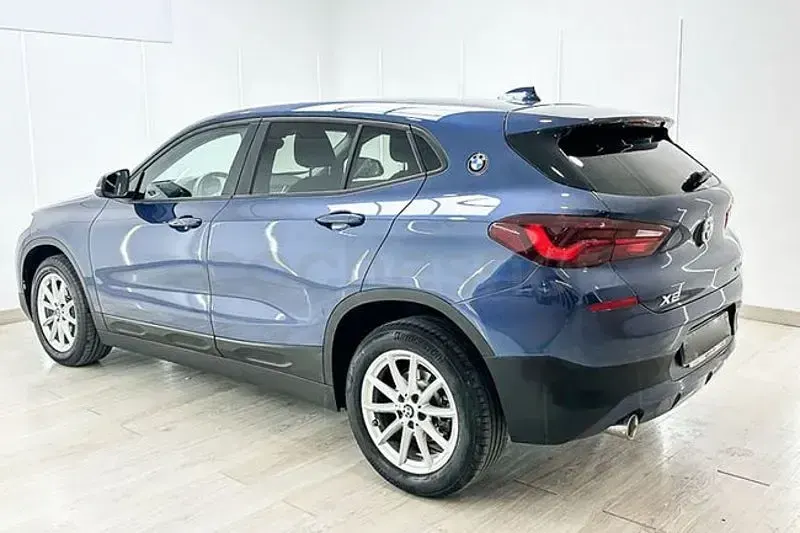 Usado BMW X2 Comfort Edition 140 CV (102 kW) 2020 Azul SUV