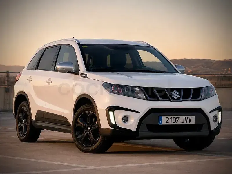 Usado Suzuki Vitara 140 CV (102 kW) 2017 Blanco SUV