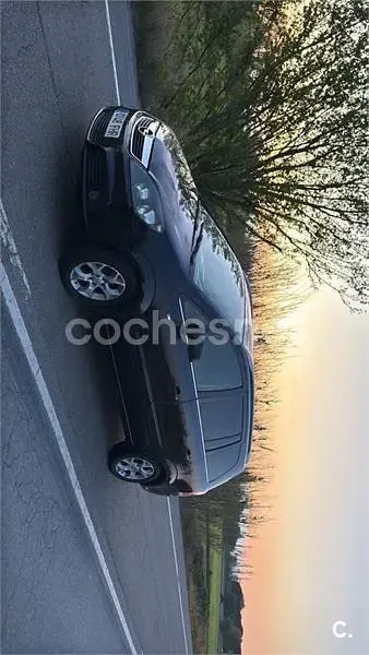 Usado Opel Zafira Cosmo 120 CV (88 kW) 2008 Negro Monovolumen