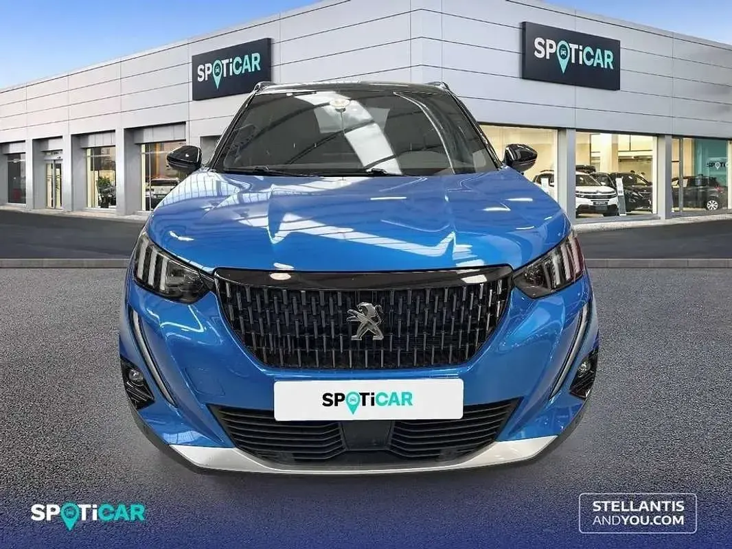 Usado Peugeot 2008 GT 131 CV (96 kW) 2022 Gris SUV