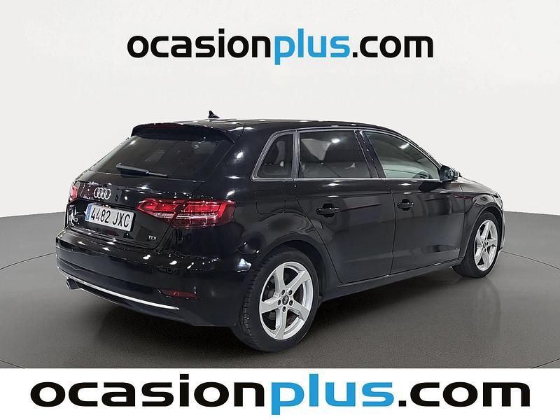 Usado Audi A3 Sportback Sport 110 CV (80 kW) 2017 Negro Utilitario