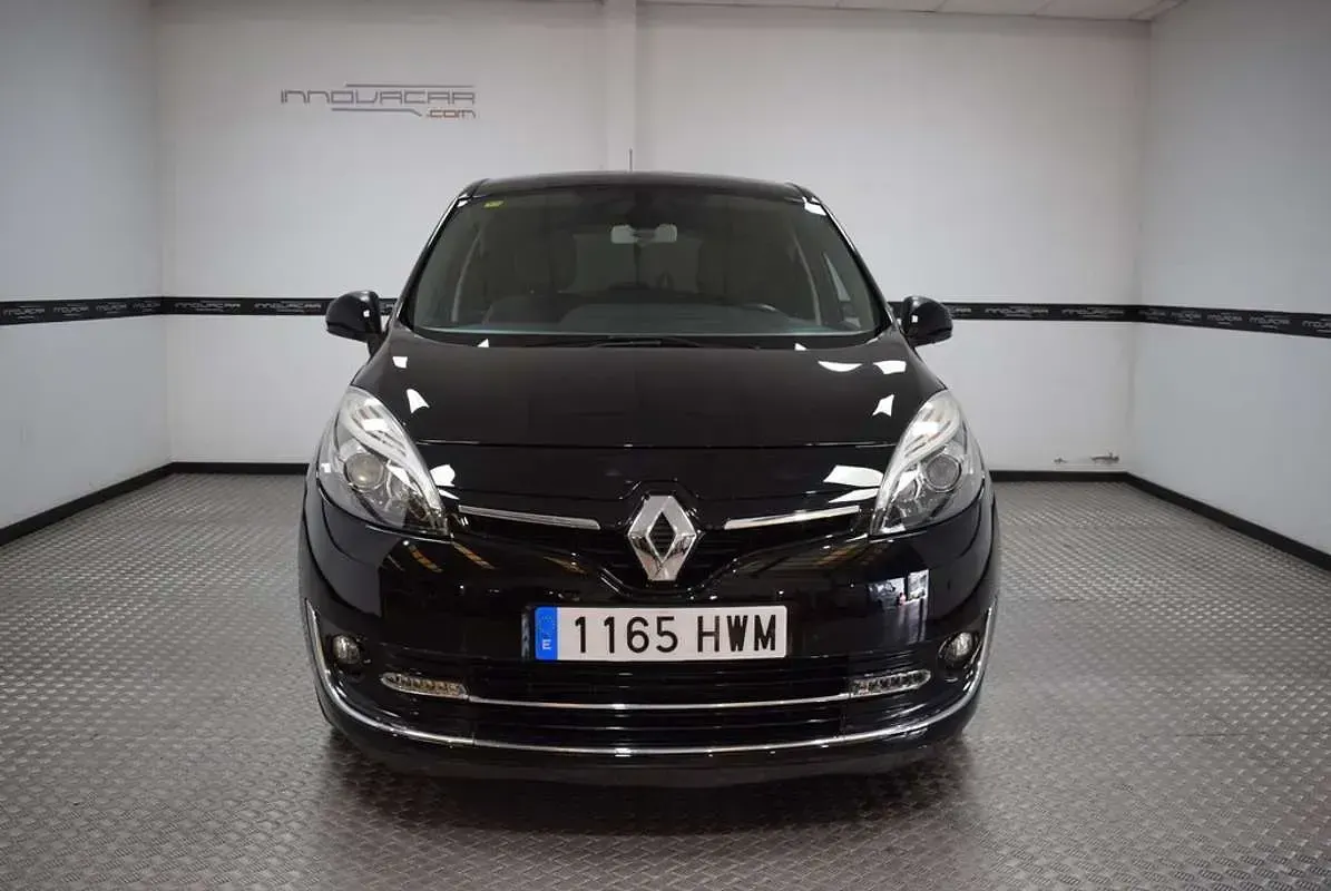 Usado Renault Scenic E-Tech Dynamique 109 CV (80 kW) 2014 Negro Monovolumen